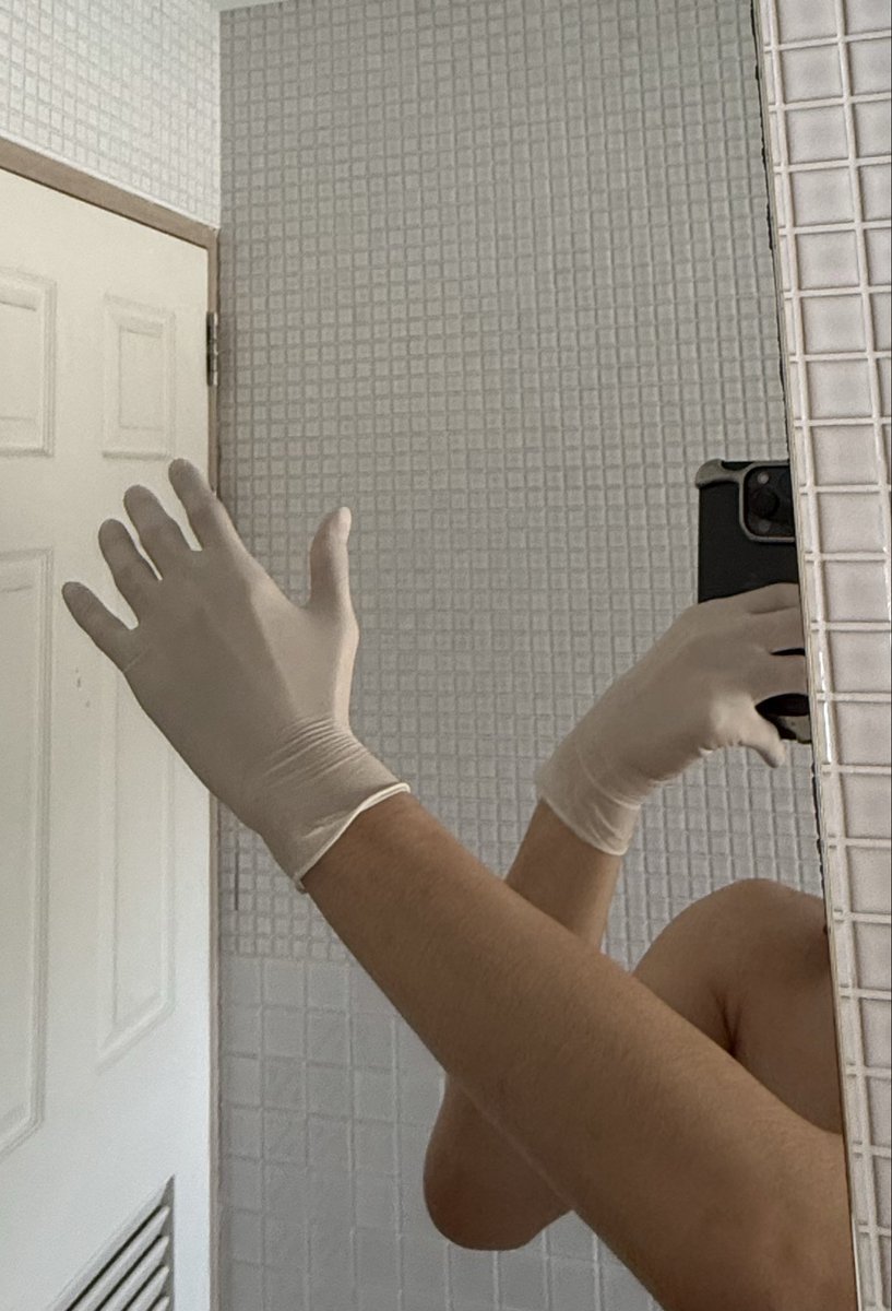 drgloves56's tweet photo. 👻 https://t.co/lBQriG18vE
