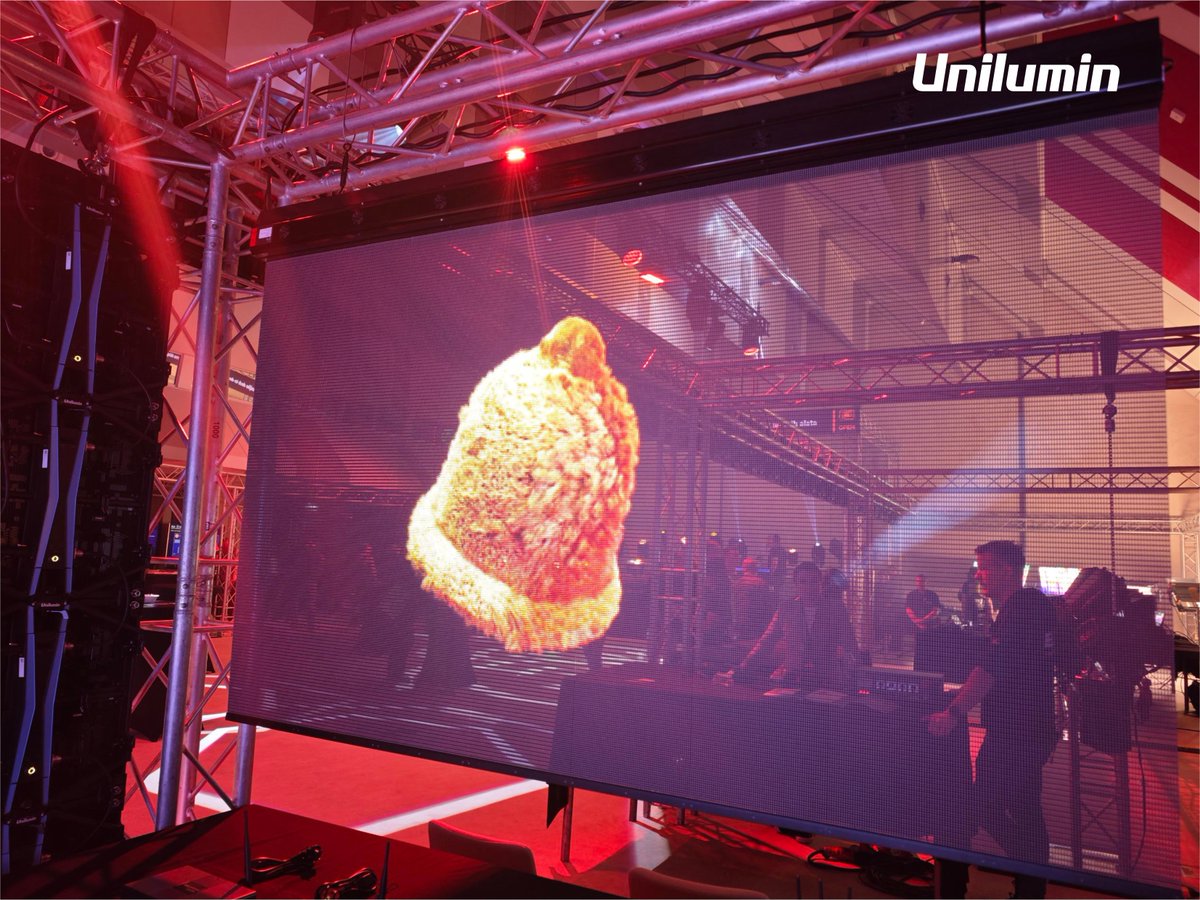UniluminDisplay's tweet image. Last week at the Sava Center in Belgrade, #Unilumin joined @AVLProjekt for an #OpenDay, showcasing holographic displays, All-in-One LEDs, and rental solutions. Together, we created an immersive space, highlighting how integrated #LED solutions shape next-gen event experiences.