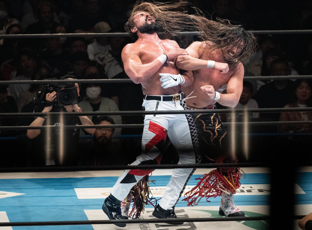mogezones's tweet photo. 分裂したかと思った🥺

2026年5月4日　福岡国際センター
#njDONTAKU
#njpw https://t.co/5jJ1bIiz11