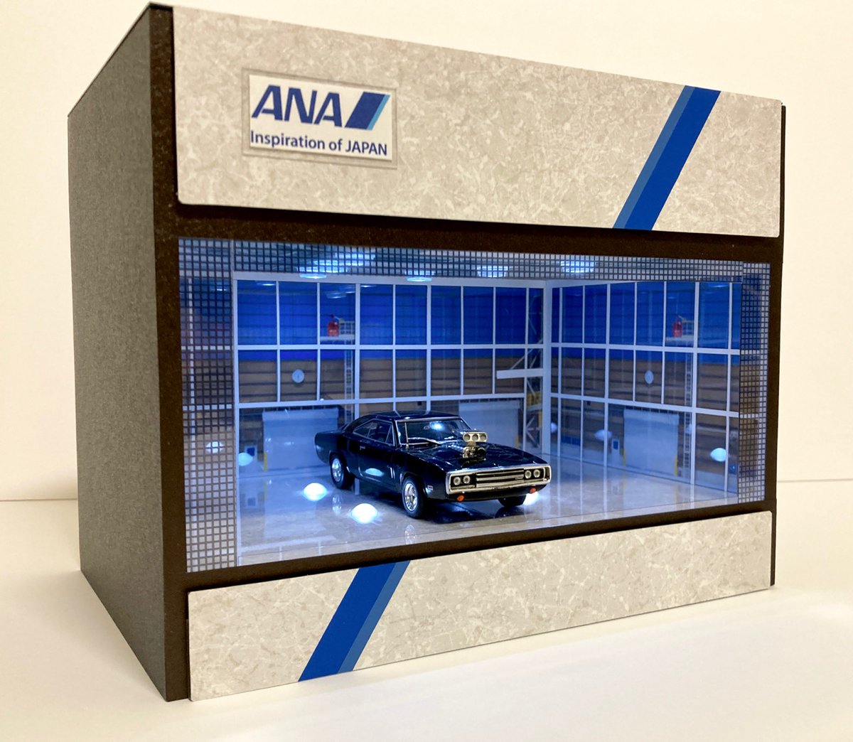 格納庫＆ガレージ風ディスプレーBOX / ネオジオラマ・航空機、ミニカー