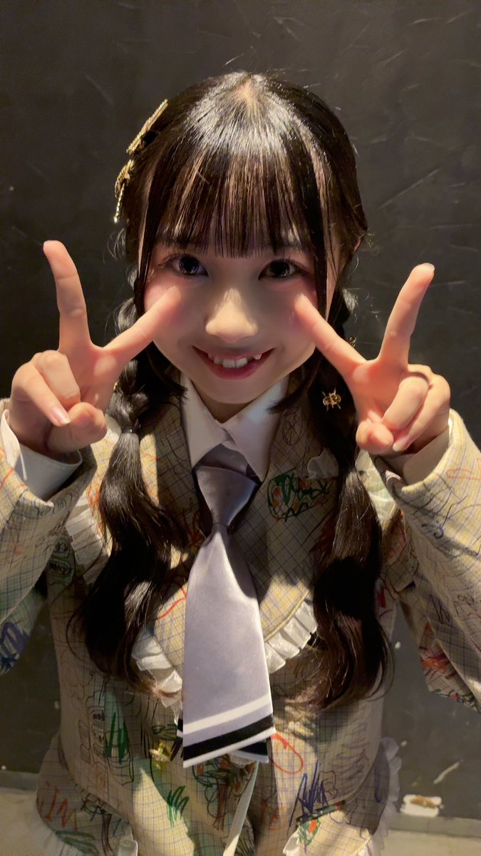 とある方に背中を押され研究生のところに

 #IQP研究生
 #雪まい 
 #花咲菜々未