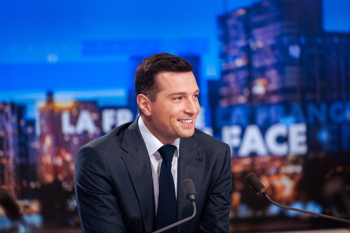 Invité hier soir de l’émission « La France en face », <a href="/J_Bardella/">Jordan Bardella</a> a rassemblé 600 000 téléspectateurs sur CNews et plus de 400 000 auditeurs sur Europe 1, soit plus d’un million d’audiences cumulées !