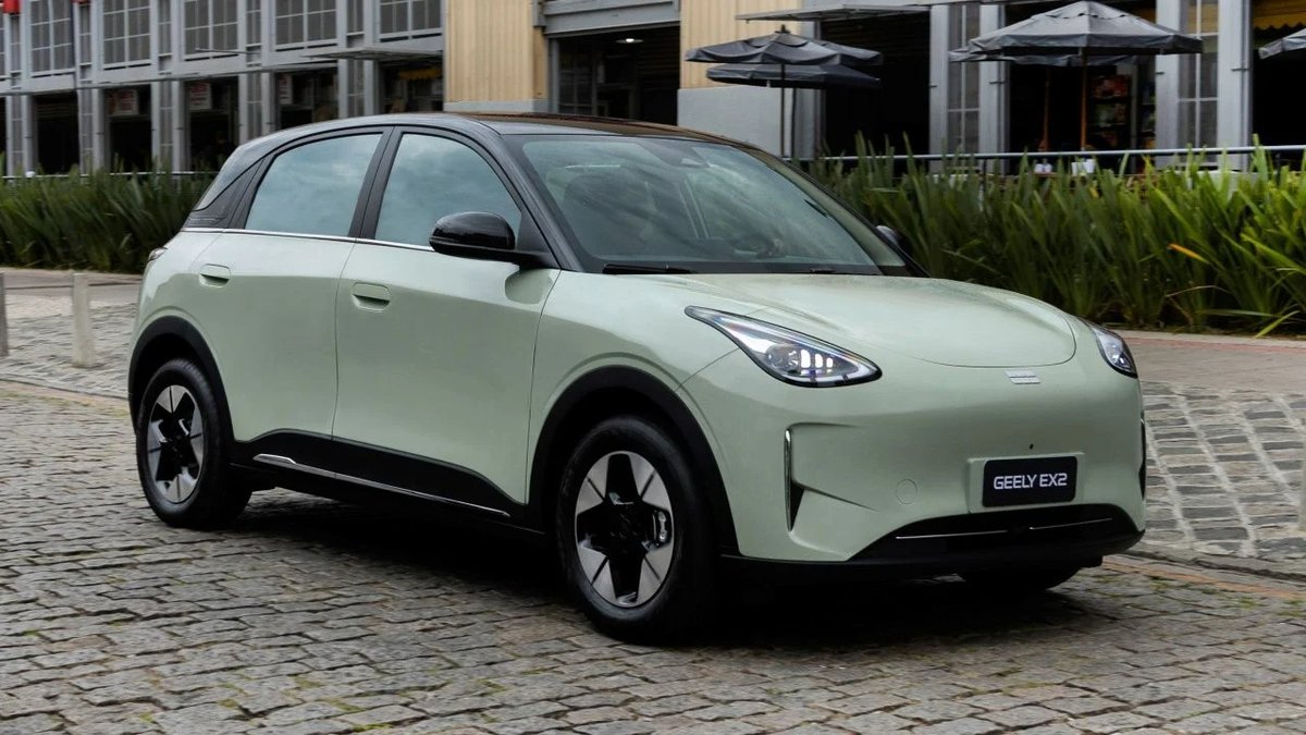 VSD_Events's tweet photo. #Geely podría comprar parte de la fábrica de Ford en Valencia
Parece que se encontrarían negociando la venta parcial de la factoría que tiene Ford en Almussafes. Y todo apunta a que el primer modelo chino en salir de esa fábrica sería el E2.
https://t.co/aLhwHsDDVe https://t.co/vnwBXvsIQ5