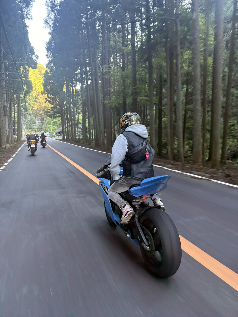 yzf_2c0's tweet photo. iPhoneクオリティらしい https://t.co/LcHlOWlmT5