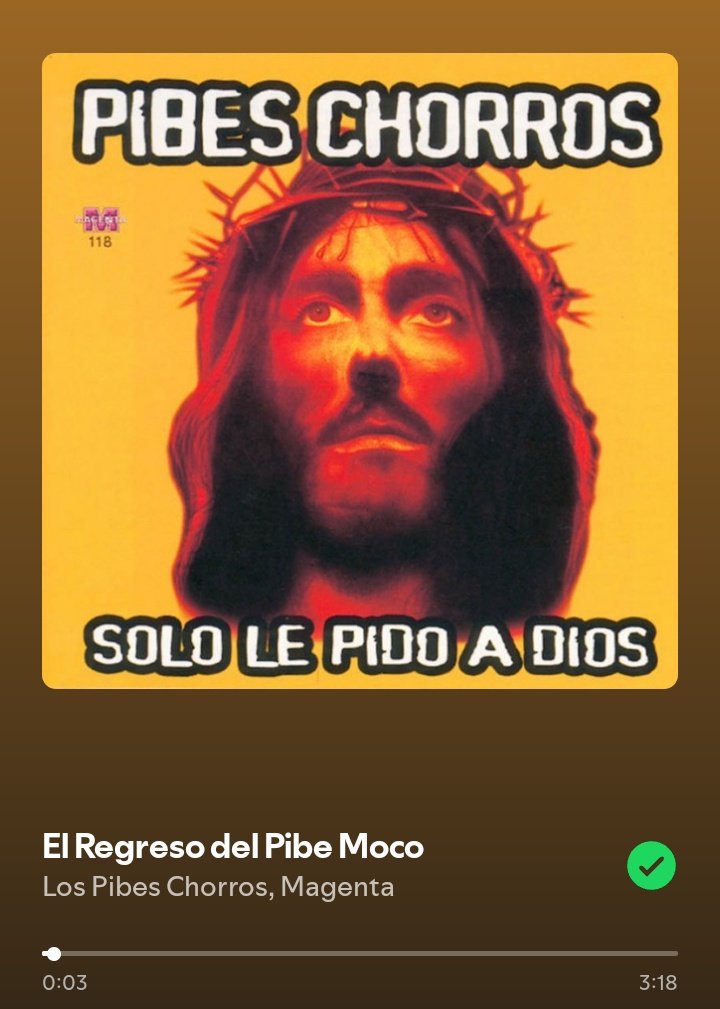 q vergüenza q m da poner mis auriculares d mierda con volumen alto todos s van a enterar de q escucho