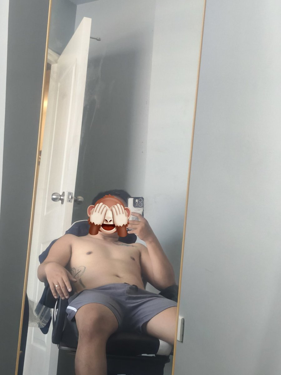BaeMAX_MT's tweet photo. Try lang haha 🙈 Dadbod na 😏 https://t.co/9At01IkNTa