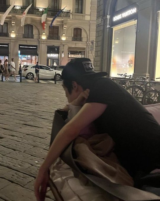 𝓙 (@yunofull) on Twitter photo 