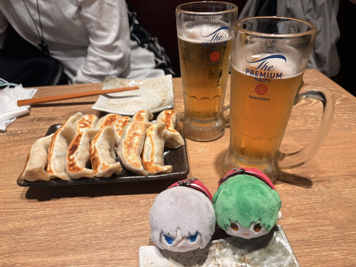 売り子ちゃんとの打ち上げは餃子でしたー！美味しかった😋 そして忘れ