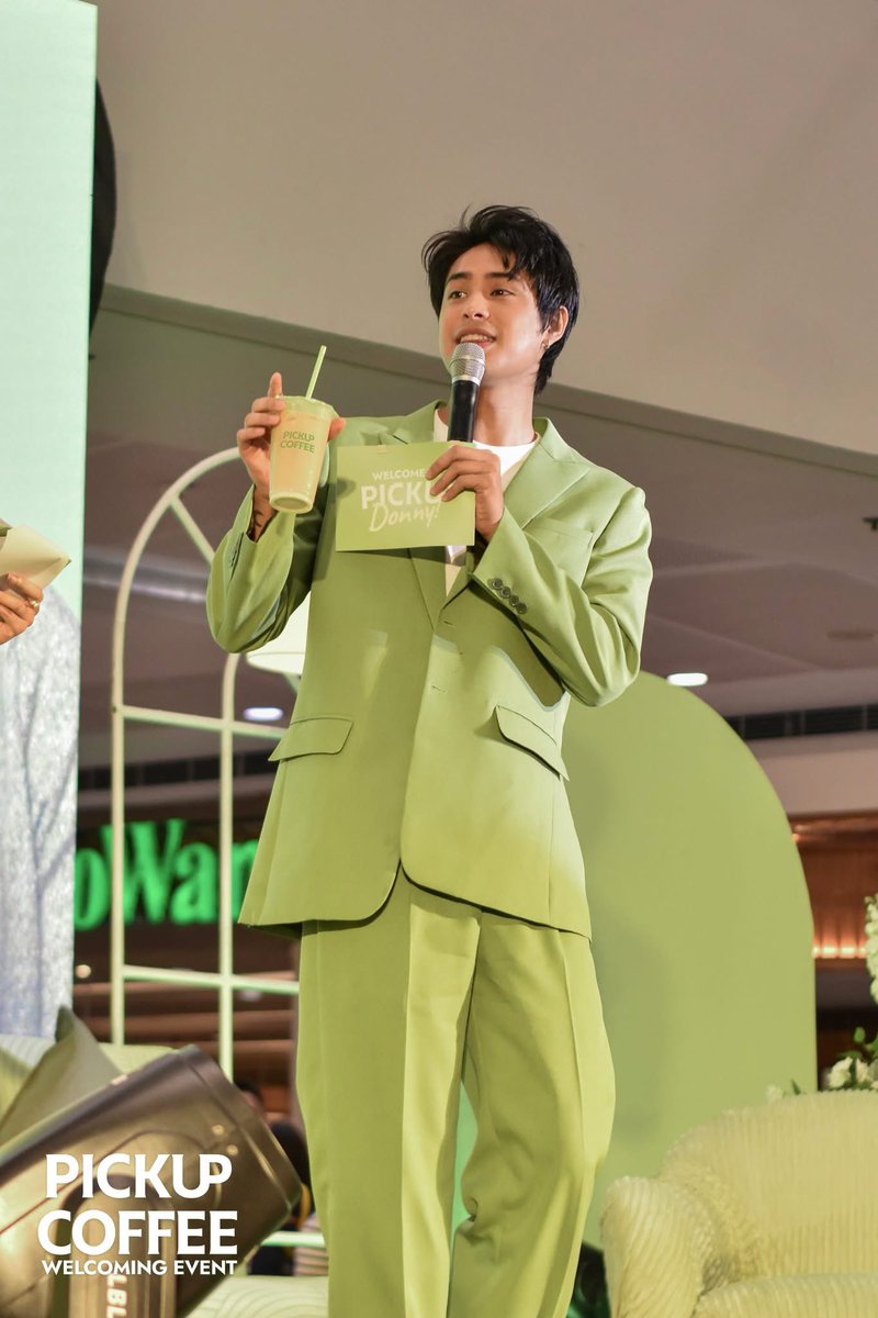 Use the hashtags and let’s celebrate Donny x Pickup Coffee. 💚🥰

DONNY PICKsUPCOFFEE

#DonnyxPICKUPCOFFEE
#DonnyPangilinan