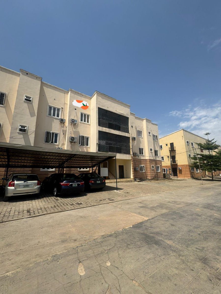AbujaAffordable's tweet photo. SALES 
EXQUISITELY BUILT 3BEDROOMS BLOCK OF FLATS, COMES WITH A LARGE DINING AREA &amp; MODERNIZE SIZEABLE ROOMS

LOCATION: JABI Airport Junction 
(INSIDE AN ESTATE)

PRICE: ₦110M

TITLE DOCUMENT: FCDA C/0
(ESTATE ALLOCATION)

HURRY WHILE OFFER LAST!

☎️ ✉️ 07019008215 (whatsapp) https://t.co/HnFOh3BRBB