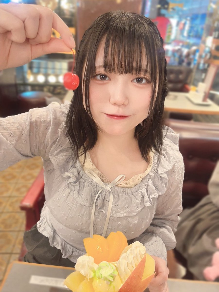 すくい🌼🍃アキバ絶対領域 tweet media
