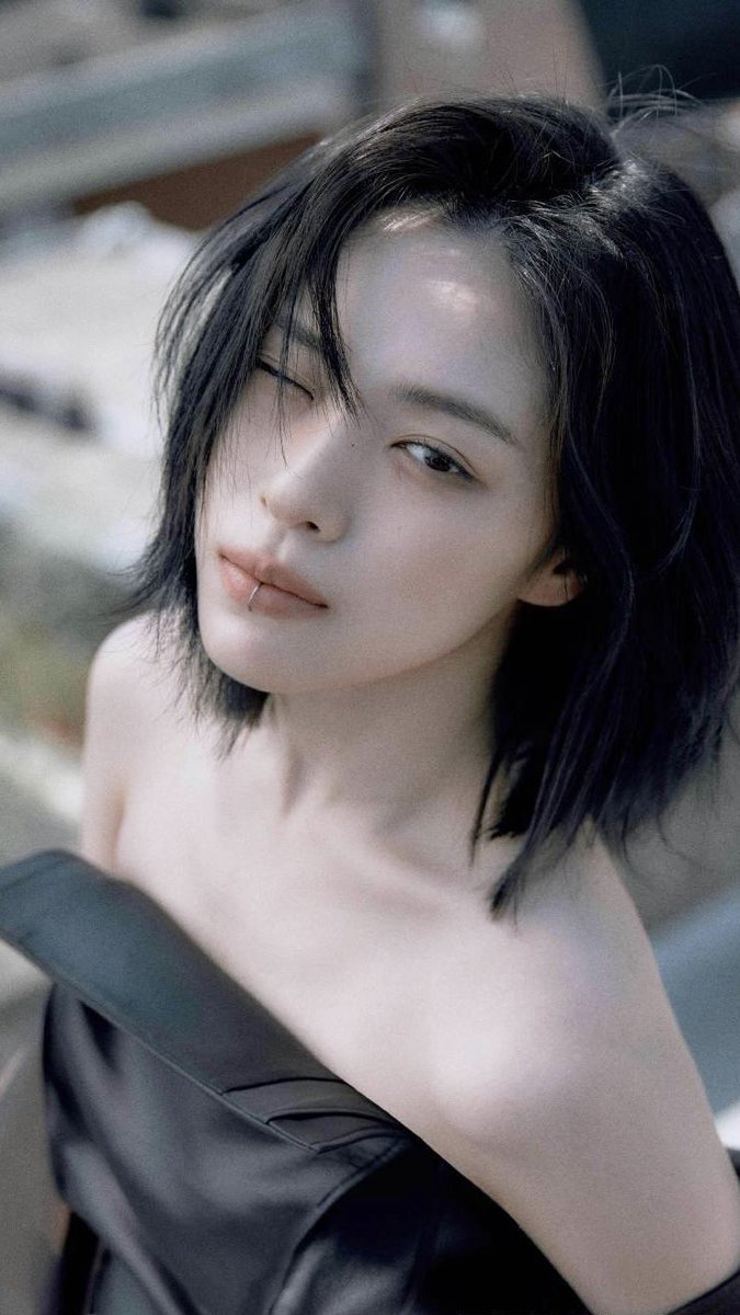 Forever for Ryujin🐱| Actress Shin Ryujin🪼🪒🕵️ tweet media