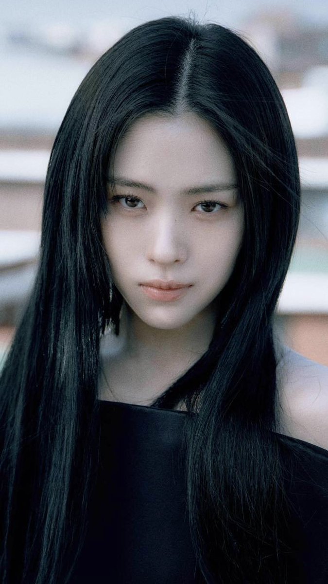 Forever for Ryujin🐱| Actress Shin Ryujin🪼🪒🕵️ tweet media