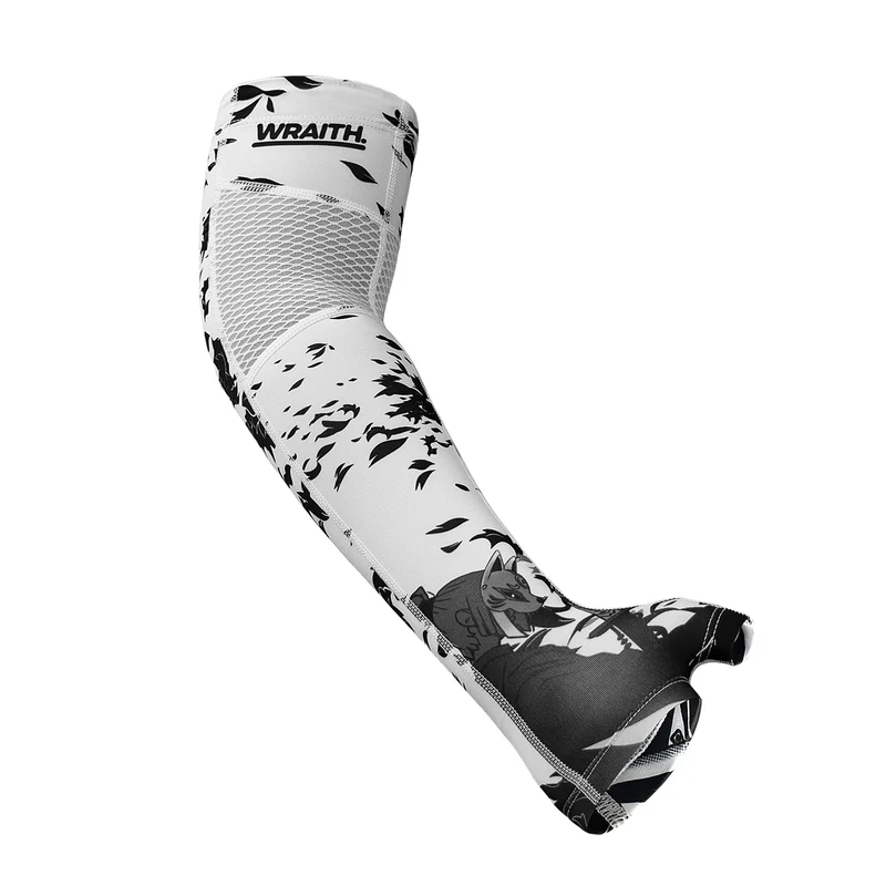 w_aimers's tweet photo. We’re excited to be the official vendor for @wraithesportsTR in India
And to celebrate this partnership, we’re announcing a special giveaway for the community <3

✨ Wraith Kitsune Edition [Limited] Arm Sleeves Glove Version Size L
How to enter:
✅ Follow - @w_aimers  and @wraithesportsTR 
✅ Drop a picture of your setup in replies/quote tweet

🇮🇳 India Only
📆 Winners will be announced on 14th May, the user with the most liked setup wins the giveaway

Best of luck to everyone, and make sure to thank @wraithesportsTR 💜