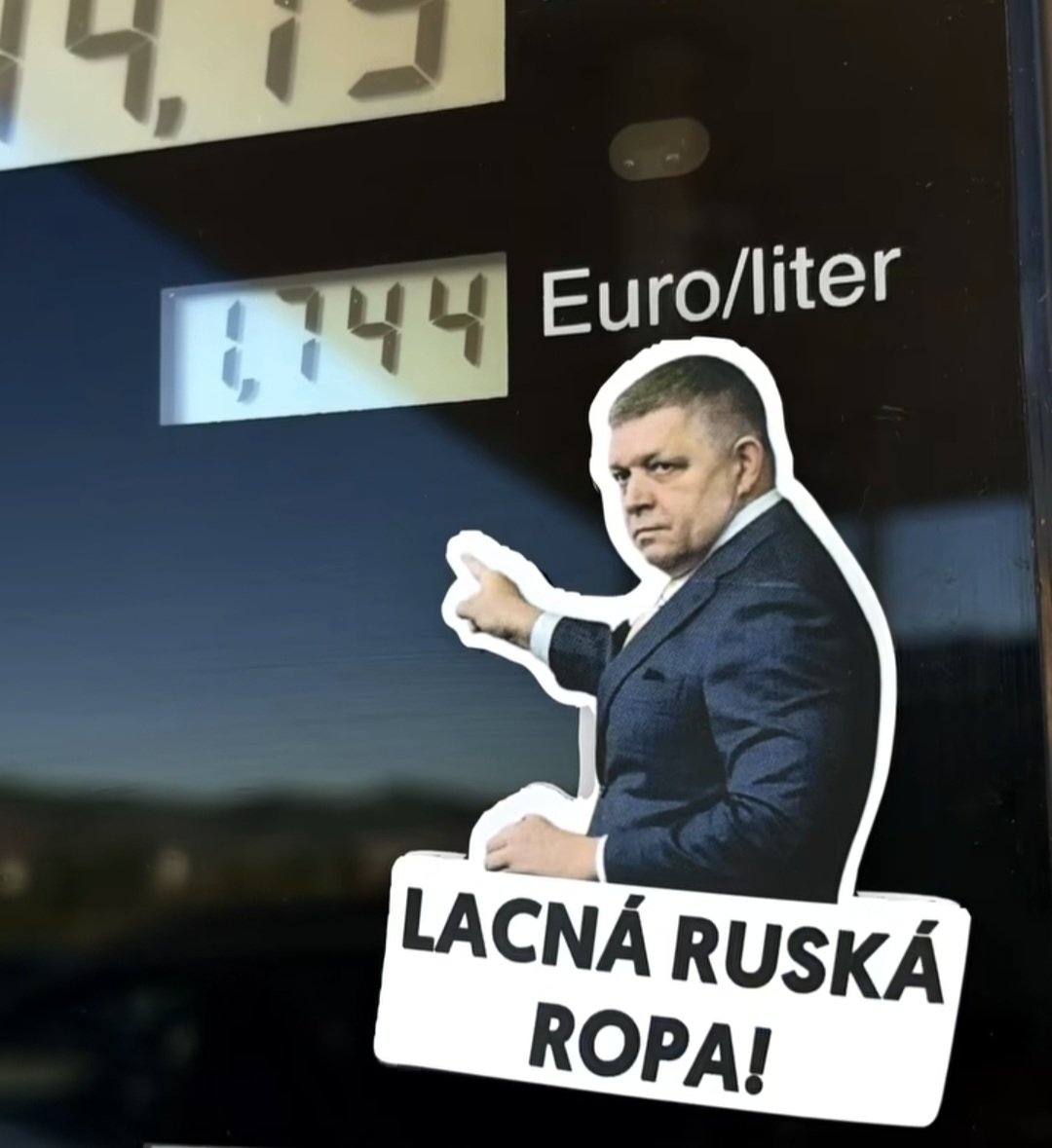 Kapitán Teplák tweet media