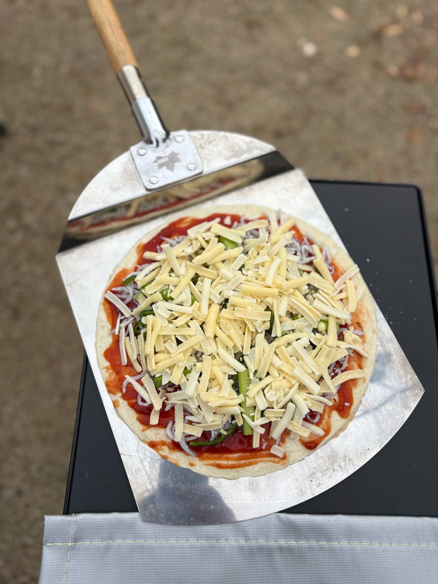 Taka358Nbox's tweet photo. 今日はここをキャンプ地とする！
今日のキャンプ飯はピザ🍕昨日の影響🤣 https://t.co/BGhlyPiZf1