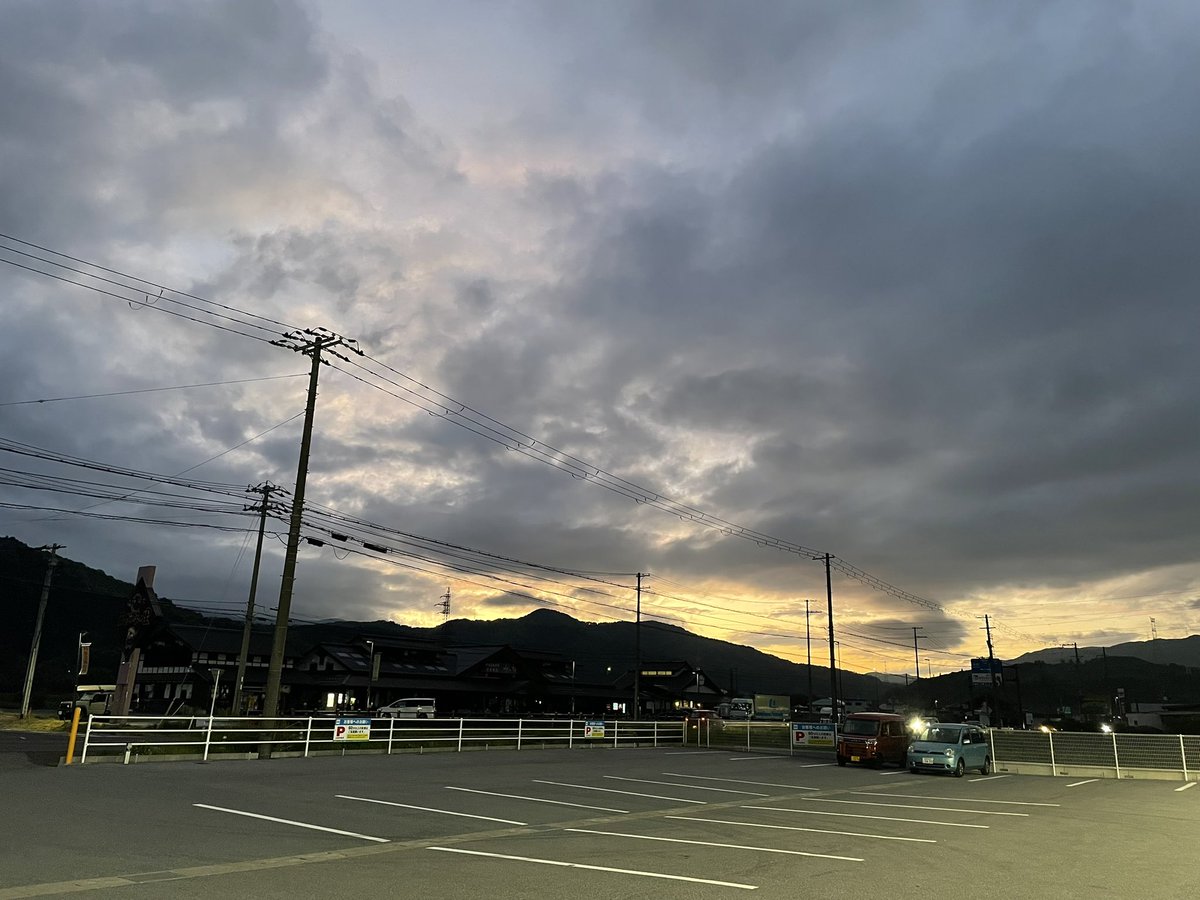 てとらジョンソン tweet media