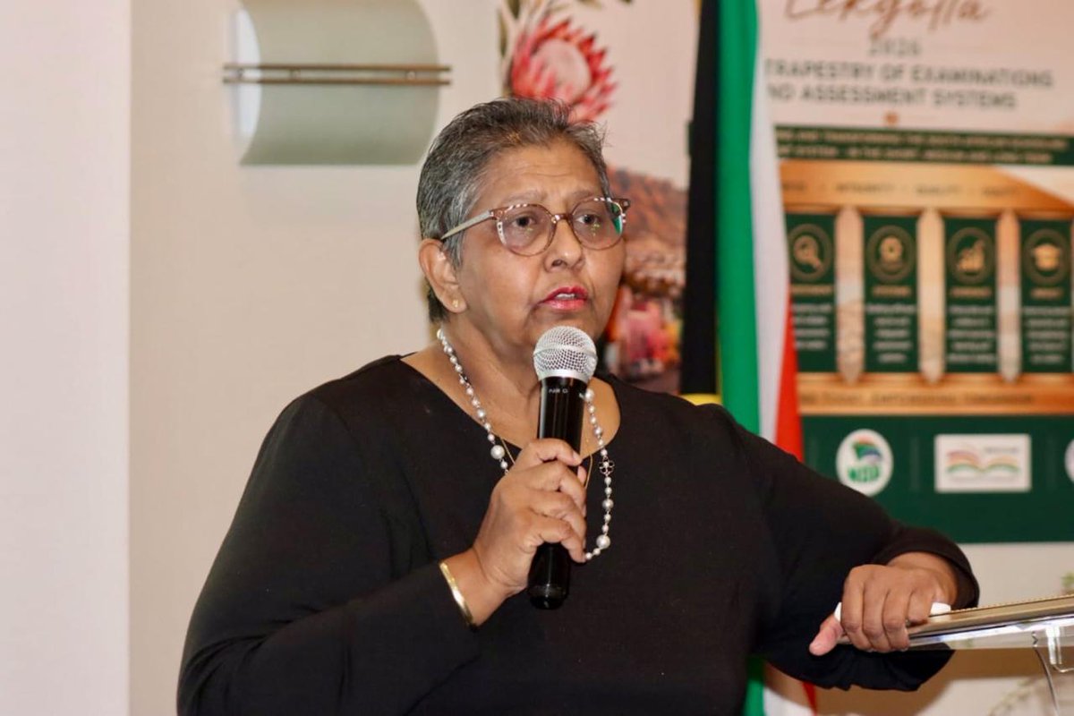 NaptosaKZN's tweet photo. DBE National Examination &amp; Assessment Committee (NEAC), honoured NAPTOSA’s Mrs Hema Hariram's contribution over the years at the 2026 NEAC Lekgotla in Western Cape. https://t.co/Xqb3ioPOHb