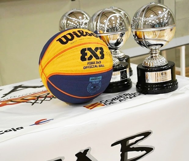 FabasketAragon's tweet photo. La I Concentración de los Campeonatos de Aragón 3×3 U13 y U15 se celebrará el domingo, 10 de mayo, en el colegio Liceo Europa de Zaragoza -Centro de Tecnificación FAB- y se podrán seguir a través de Swish. Calendario a través de https://t.co/UnZOEG114a https://t.co/lMnLL56P6b