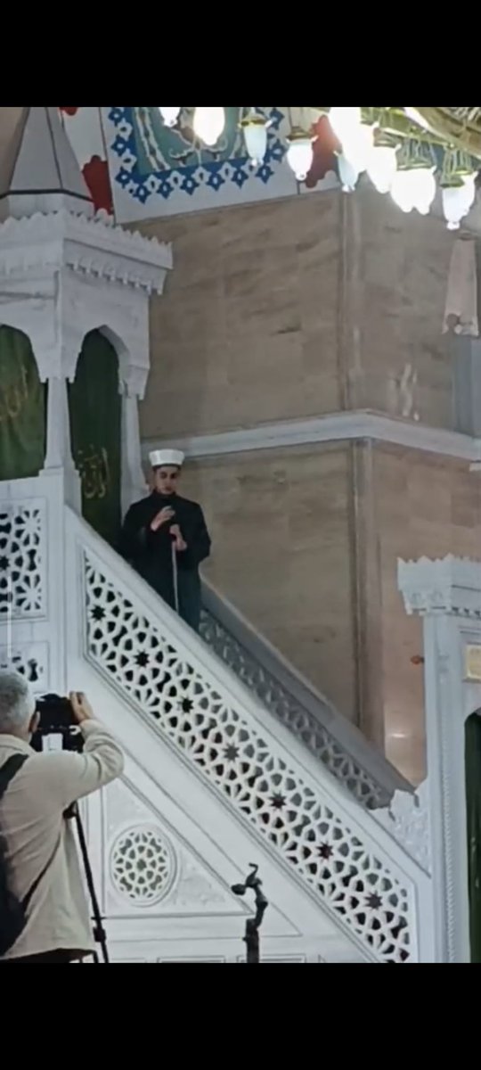 ElazigImam's tweet photo. Milli Eğitim Bakanlığı tarafından  düzenlenen Sayın Bakanımız Yusuf Tekin'in teşrifleriyle Konya'da gerçekleştirilen Genç Hatipler Hutbe Okuma Yarışması Türkiye Finalinde  öğrencimiz Hacı Mehmet Ekemen Türkiye 4. sü olmuştur. Öğrencimizi, ailesini, öğretmenlerini tebrik ediyoruz. https://t.co/MuWHClm8iI