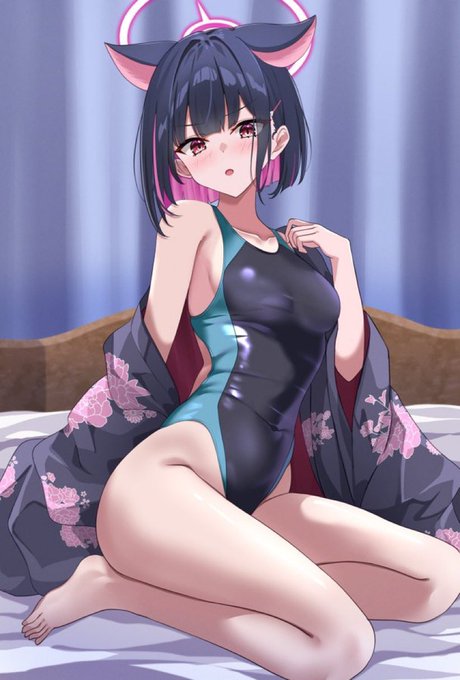 #GWはフォロワーさんが増えるらしい
競泳水着狂です 