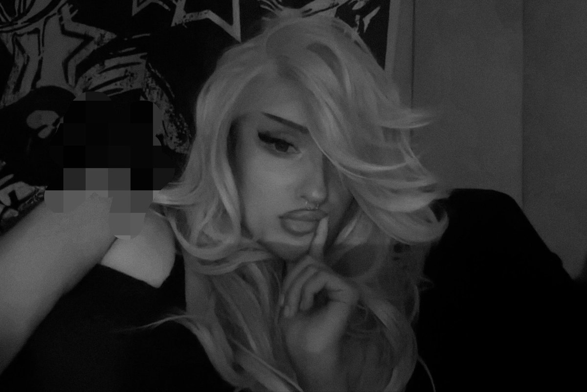 Draculaura ♡ tweet media