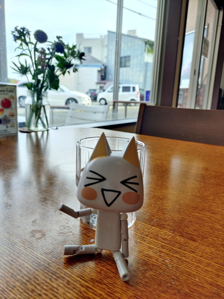 自分が知る限り、三崎でケーキやさんのケーキを食べられるのはキーコーヒーだけでは？（もし他にもあったら教えてください）
最近ケーキもチョコレート食べられてなかったけど、すんごい美味しかったです！よいケーキ！クリームソーダのメロンも美味しかったねー！