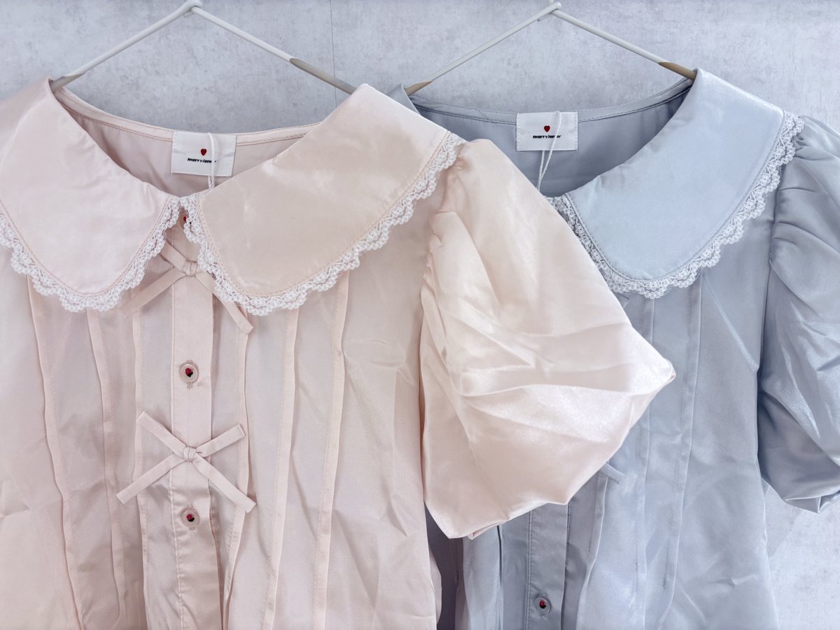 ▷新作アイテム ribbonサテンシャツ ピンク/ブルー 8,800円(税込) 光沢 