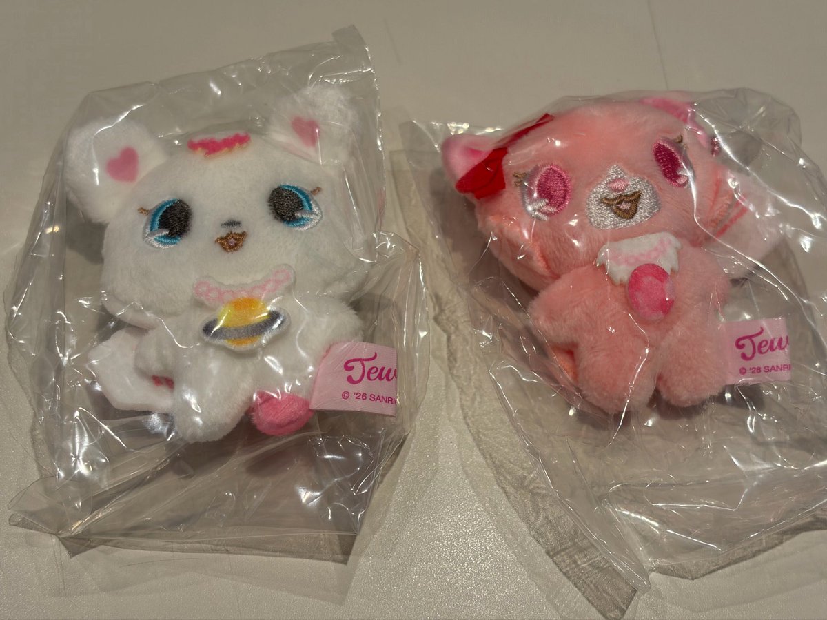 poreda_cinnamon's tweet photo. 【交換】ジュエルペット かおりつき マスコットぬいぐるみ

譲）ガーネット×1、ラブラ×1

求）サフィー

札幌市内手渡し＞郵送  希望

お気軽にお声がけください。 https://t.co/pSGQfGQIck