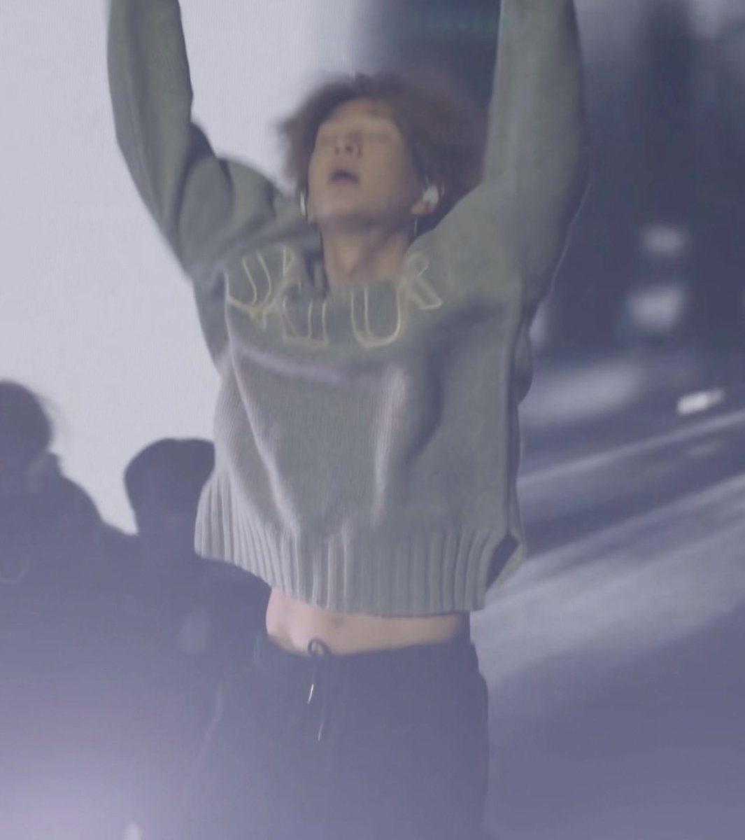 clare 🌸🍉 HAPPY JINKI YEAR tweet media