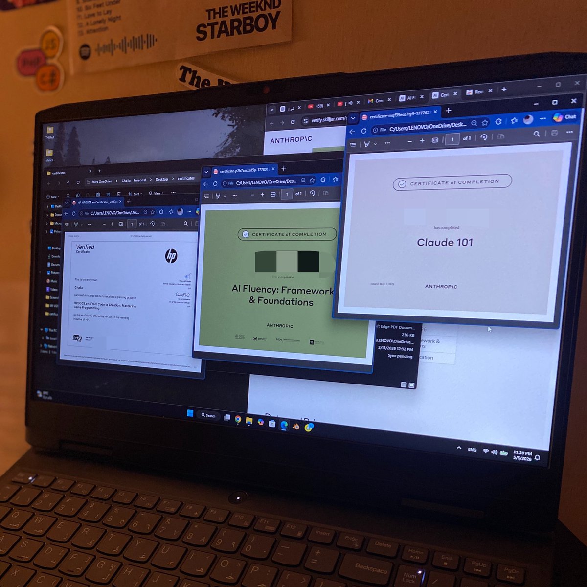 IndiepathCS's tweet photo. just a Geek https://t.co/4X8ZxMnP8m