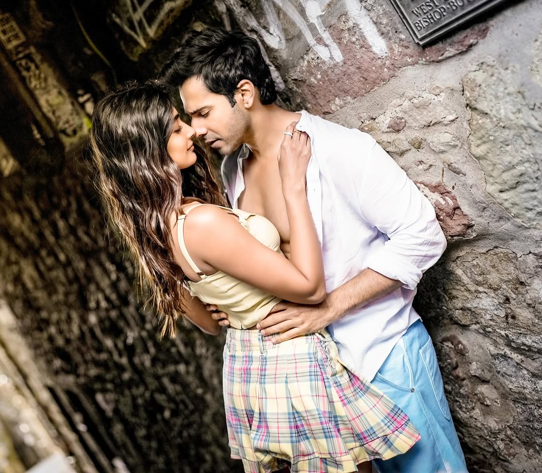 #TeraHoJaun song out tomorrow.
#HaiJawaniTohIshqHonaHai