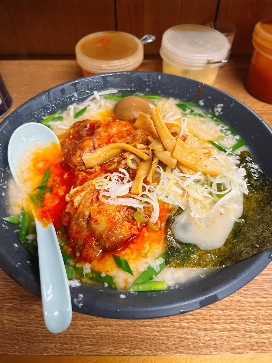 ゴールデンラーメンウィーク、最高でした(明日から運動して節制しますの意)
