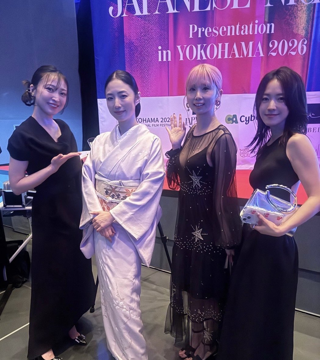 aiue_matsu04's tweet photo. #横浜国際映画祭 🇯🇵🎬

JAPAN NIGHT主催のMEGUMIさん

広山詩葉ちゃん
栗原ゆうちゃん

素敵なご縁がたくさんありました✨
＠yiff_jp 
#JAPANNIGHT
#映画祭 
#MEGUMI さん https://t.co/VzkbAbnRnN