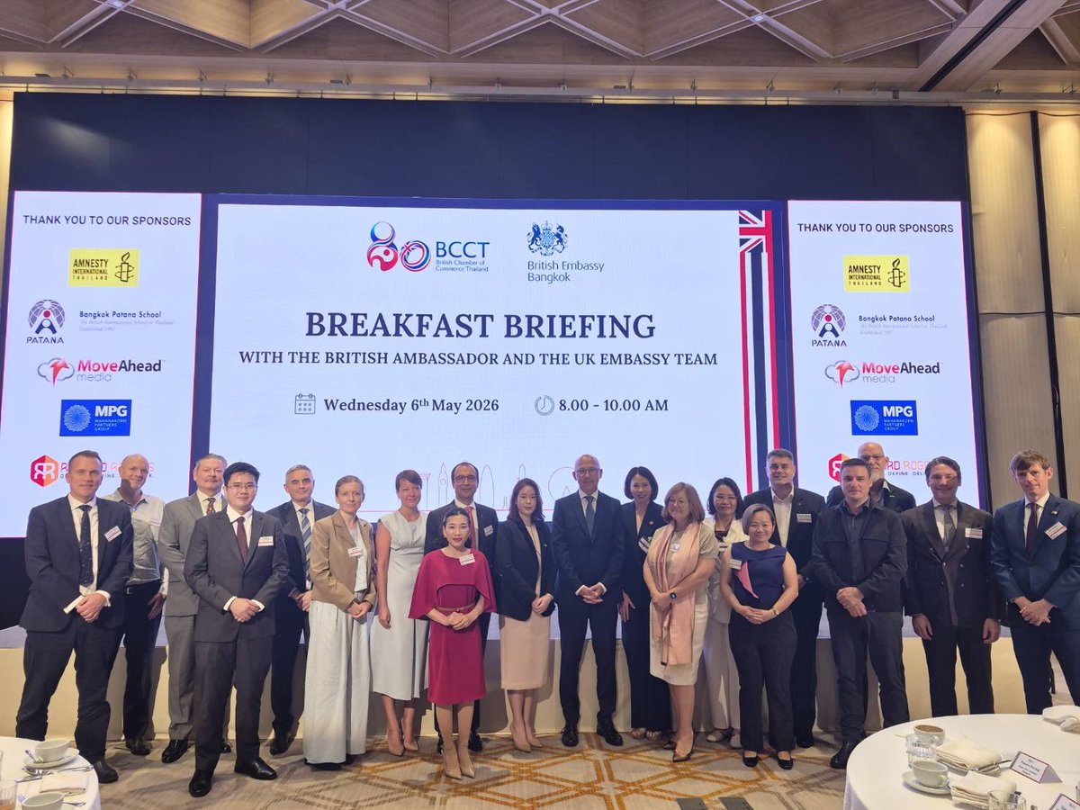 markgooding's tweet photo. A day promoting 🇬🇧🇹🇭 trade and investment: breakfast briefing with the British Chamber of Commerce @BCCThai and lunch with #Thailand’s newly re-appointed Trade Representative Weerapong Prapha. https://t.co/ICTRk3ndi6