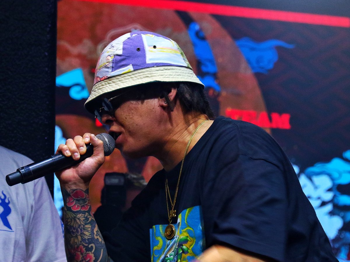 official_kok's tweet photo. MC BATTLE MATSURI 
vol.4 at 渋谷HARLEM

📸当日レポート📸

【大将】
- TEAM 罵倒
SNAFKN

- TEAM KOK 
MOL53

- TEAM 口喧嘩祭 
SILENT KILLA JOINT

ABEMAで祭をフル視聴
🔗：https://t.co/MWzVwSAyhN

#MCバトル祭 https://t.co/apJadEJ5On