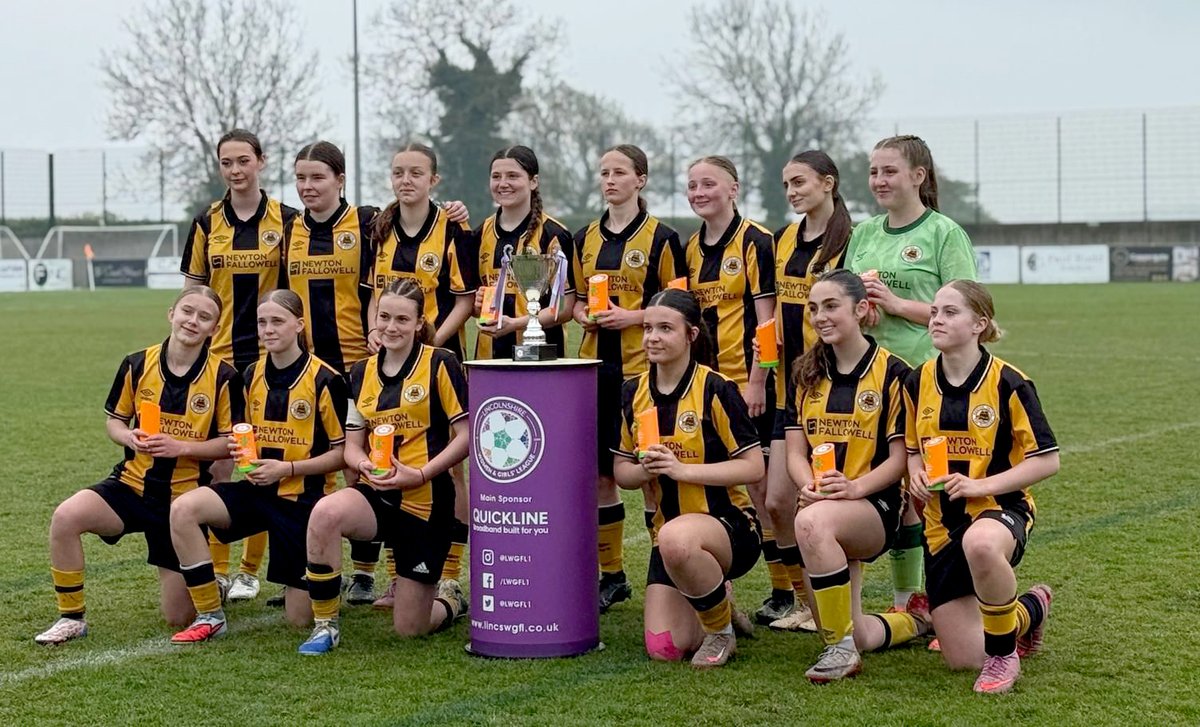 BUCFC's tweet photo. U16 girls played in @LWGFL1 League cup final v Grimsby Borough - taking the win &amp; cup trophy! An incredible start, scoring after 30secs with a line breaking pass from Lou &amp; calm finish from Ash. The Pilgrims had several chances after this but unable to increase the scoreline.
1/3 https://t.co/sp92xSBSP3
