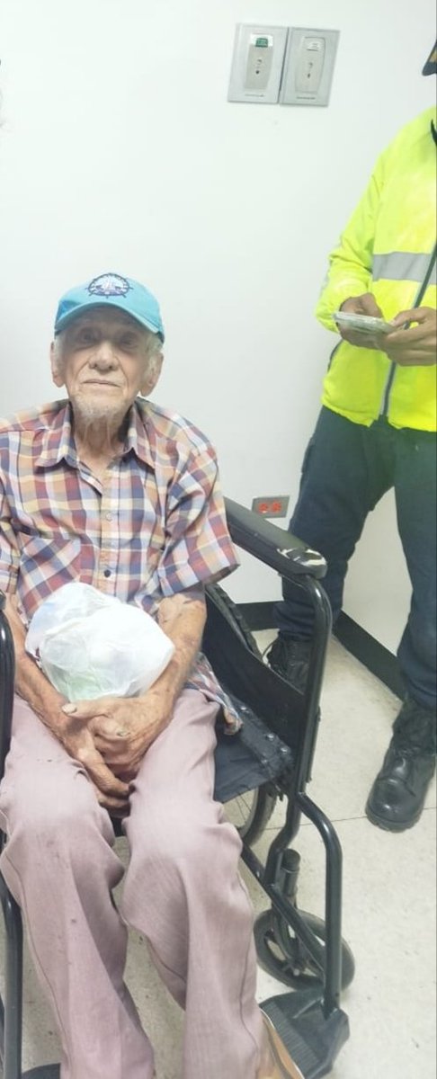 #06/05 APARECIÓ EL SR JAIME...Se había caído en una estación del Metro y lo trasladaron al Hospital Magallanes de Catia...MIL BENDICIONES A TODOS LOS QUE APOYARON..ya pronto estará en su casa.GRACIAS🙏