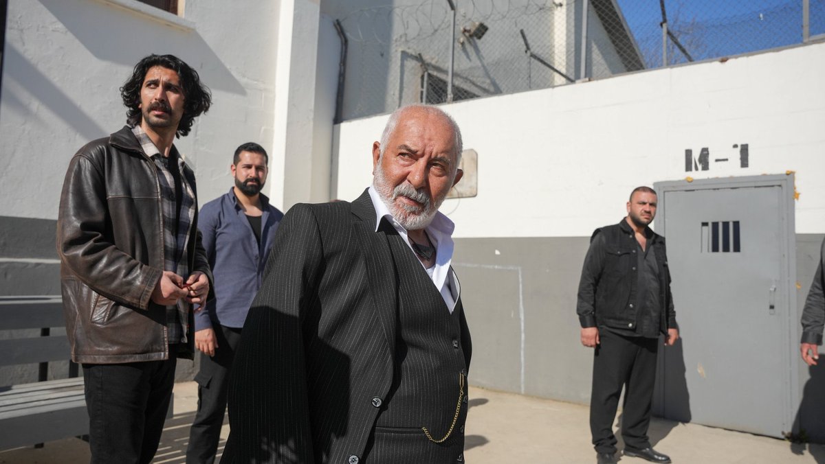مشهد يجمع أشرف ورؤيا وسط أجواء من التوتر والترقب