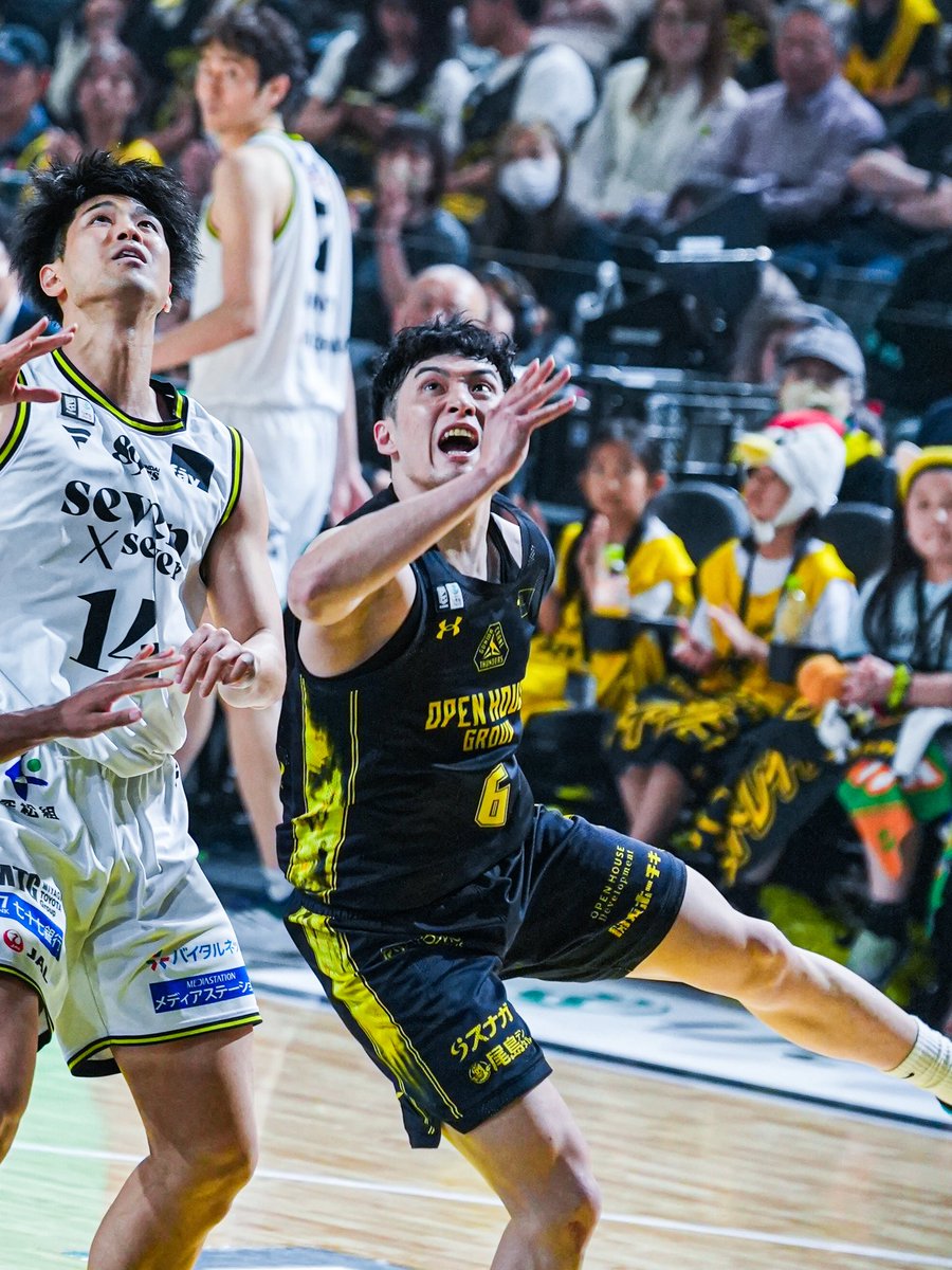 onyan__9's tweet photo. 2026.05.03

試合終了のブザーが鳴った瞬間に湧き上がった
アリーナの雰囲気が忘れられない…🪄🔥

#中村拓人 #群馬クレインサンダーズ https://t.co/YC8CWoSl6f