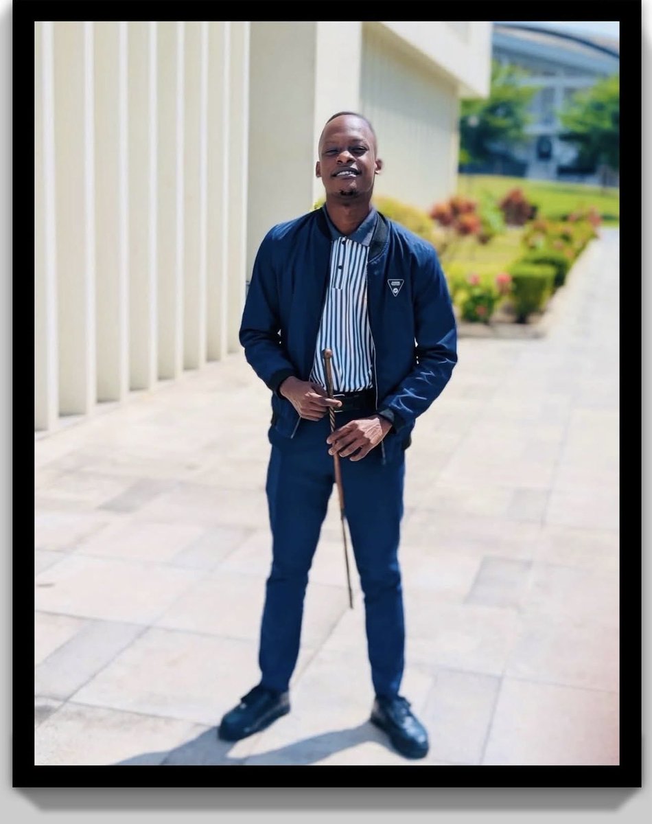 MelamiVictoria's tweet photo. Kutoa uhai wa mtu haijawahi kuwa sehemu ya kutatua tatizo, Mungu hajaruhusu kuua na Ndio maana kwenye amri kumi za Mungu kuna amri ya “USIUE”  pumzika kwa Amani Kijana mzuri, binadamu wabaya wameamua kukupokonya uhai wako😓 Mungu atakulipia.

#justiceforTemba https://t.co/IgNrA2enzg