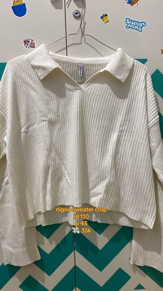 omgwingie's tweet photo. nigoo sweater https://t.co/fZwqNPw0QI