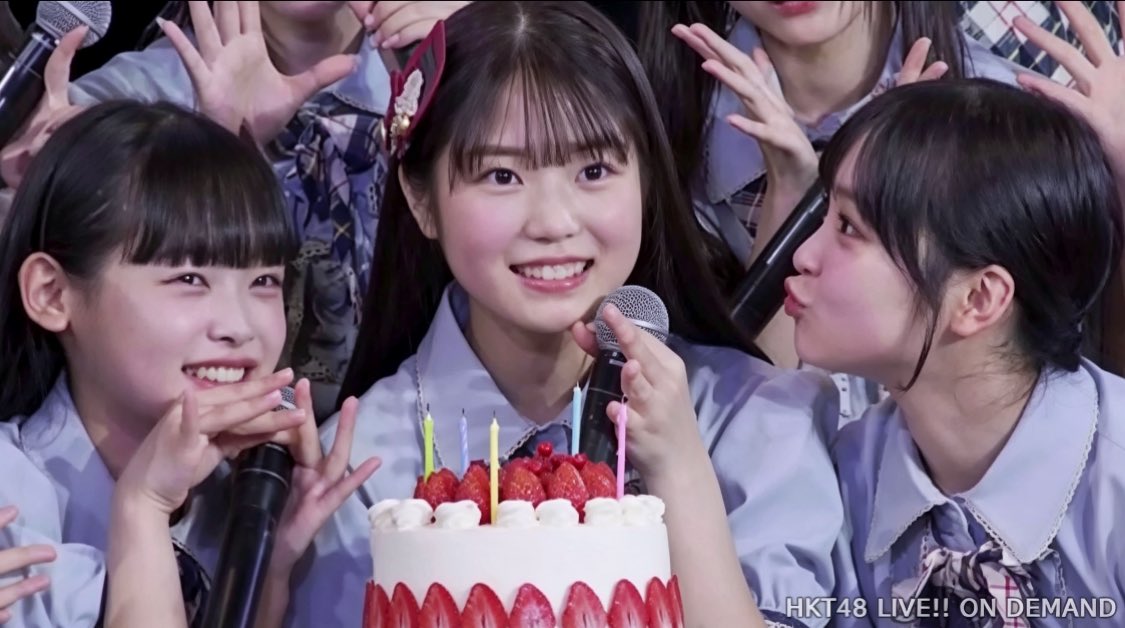 s_dora84's tweet photo. なちちゃん おめでとう🎂

なちちゃんらしさ

そして笑顔いっぱいの素敵な

生誕祭だったなぁ🥹

16歳の生誕祭は 必ず劇場で…😌

#靏川那智
#靏川那智生誕祭2025

推し活復帰は 来週のオンライン ♬ https://t.co/LhBZwRiz6q