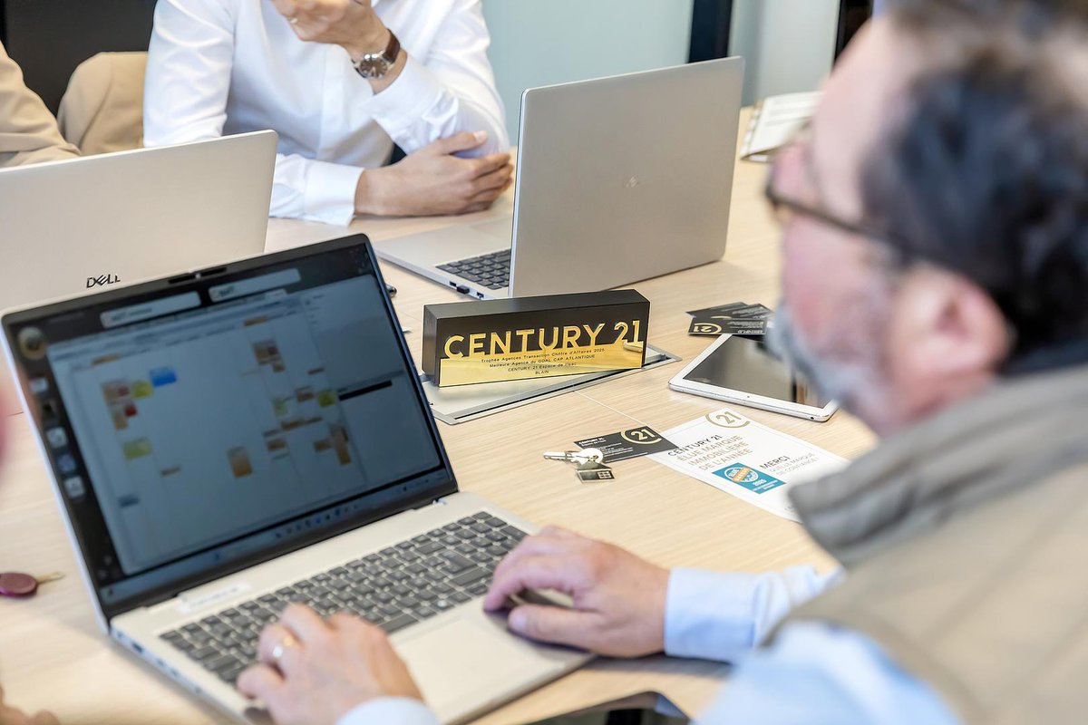 cmarcillet's tweet photo. Un projet immobilier se décide mieux quand tout est clair. 🏠 Chez Century 21 Espace de l'Isac, nous prenons le temps d’analyser, chiffrer et expliquer chaque étape, du prix au calendrier. 📄 Nous avançons ensemble, avec des réponses concrètes et des éléments (1/2) https://t.co/o51467npQh