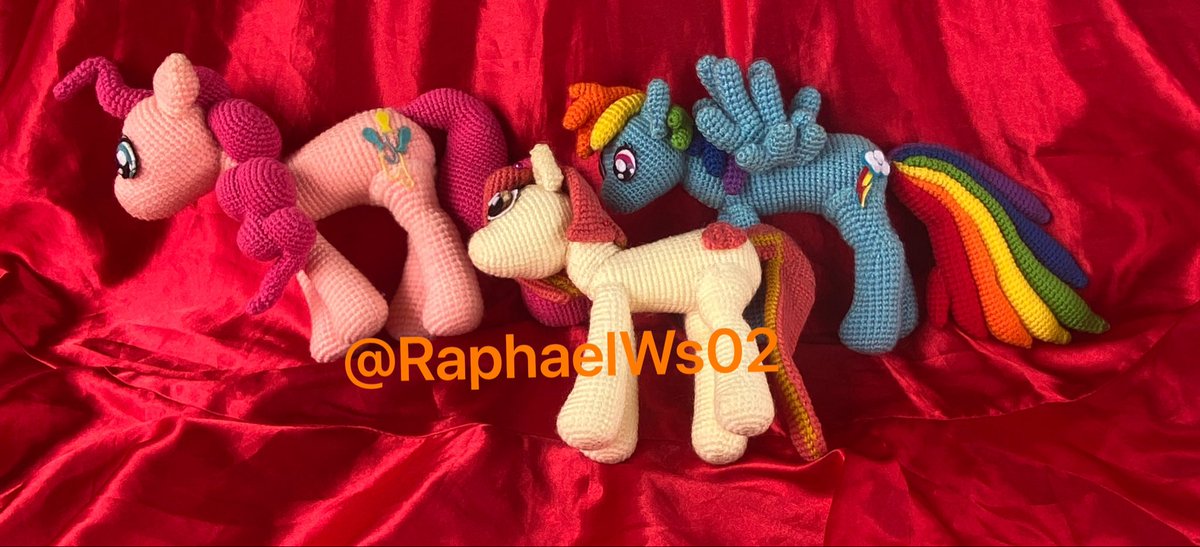 Raphael tweet media