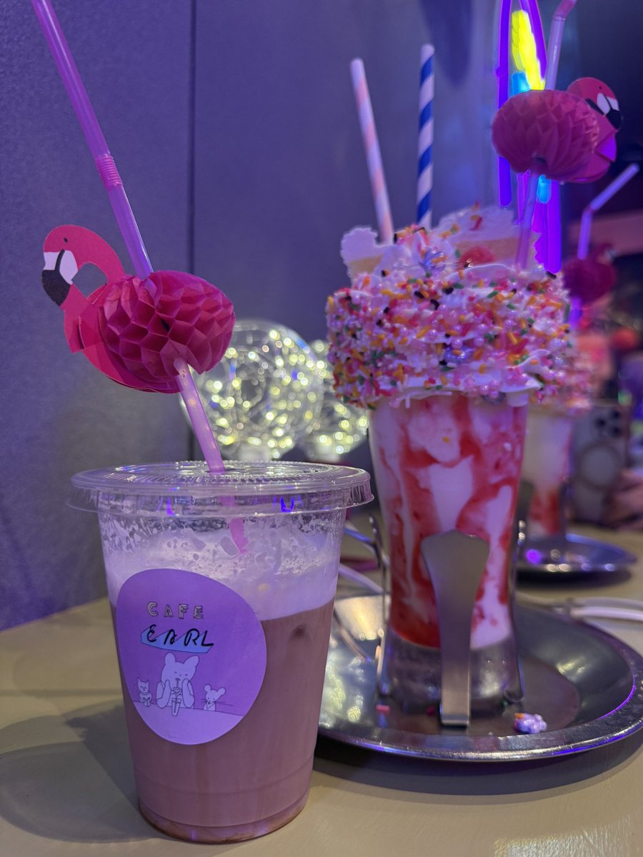 hime304's tweet photo. 娘と可愛いカフェ来た🤤💕
#アラフォー
#シンママ
#夜カフェ https://t.co/7OSchhSzU9
