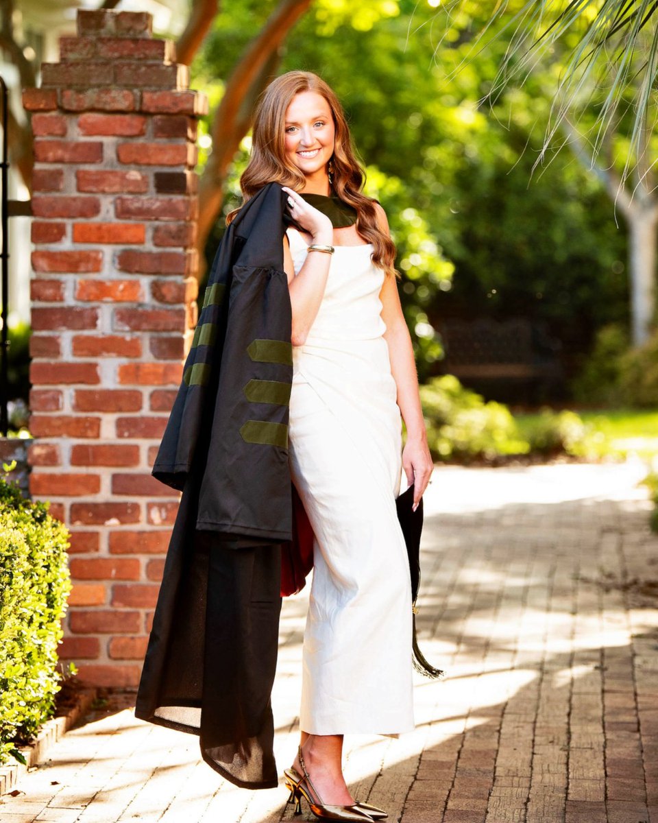 UofSCPharm's tweet photo. Today's the day, Class of 2026! 🎓 

Join us live at 10 a.m. EST on our Facebook page for the USC College of Pharmacy Convocation &amp; Doctoral Hooding Ceremony and help us celebrate our incredible Pharm.D. graduates 🎉👏

#GamecockPharmacy #UofSC26 https://t.co/XhD2tCZwu2