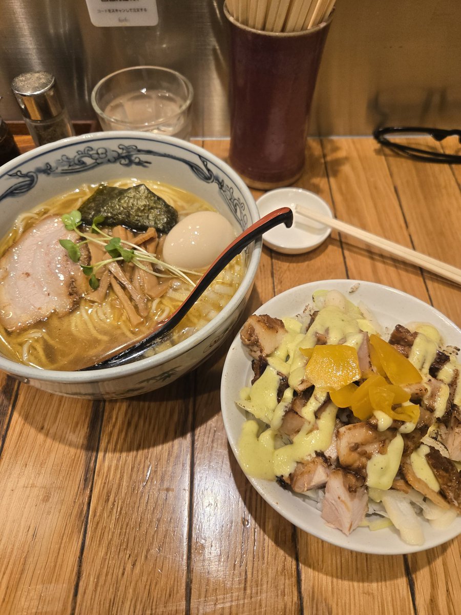 sasaccu's tweet photo. 日中バタバタで起床から何も食わず味スタへ。到着ギリだったからスタグルも買わず、帰りの乗換駅の馬喰横山であまりの空腹のためググって出てきた店に行ったらまさかのGW休み。(Googleさんは営業中って出てたのに…)
しょうがないから錦糸町まで移動して晩飯。
腹が減ってたとはカロリー取り過ぎた。 https://t.co/tyeL32PWlf