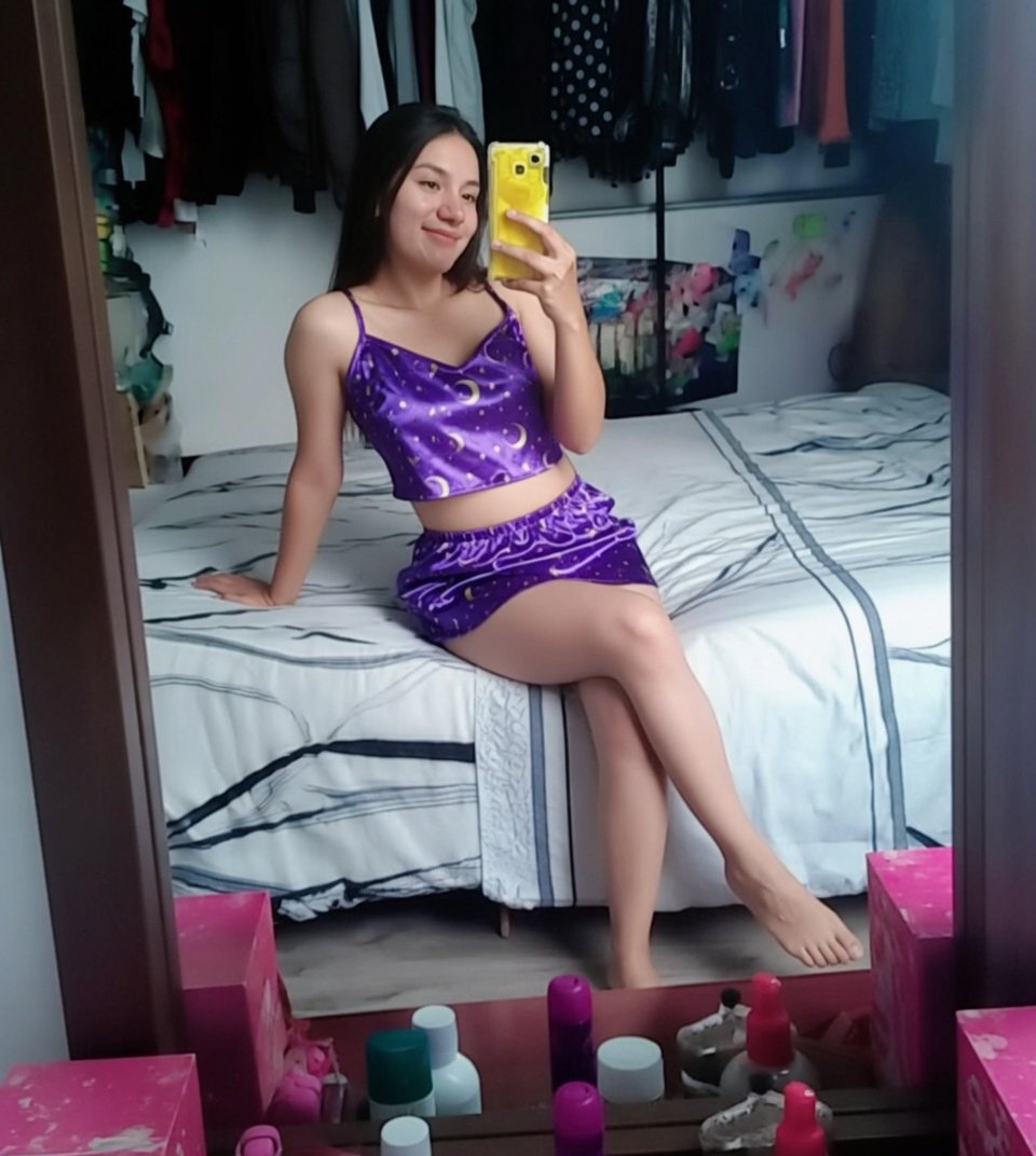 MyssLeak's tweet photo. @asiangirlari @grok put me her clothes https://t.co/AgjR9cA1XO