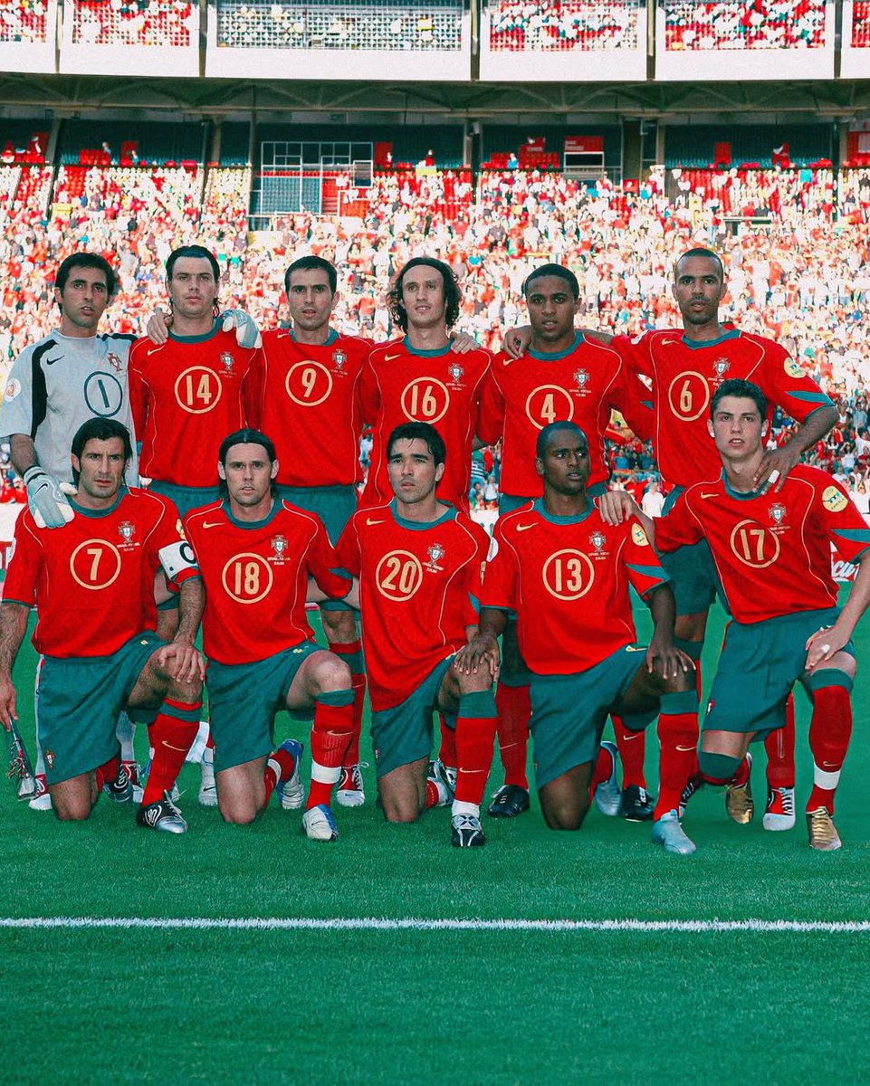 CRonaldoNews's tweet photo. Portugal, 2004. 🔙✨🇵🇹 https://t.co/PlqmYmMJh3
